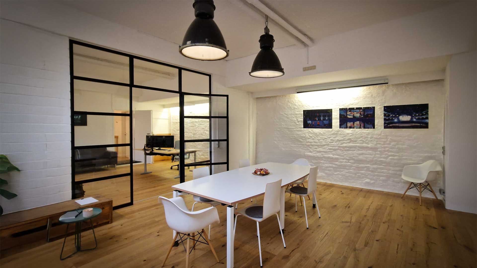 Kausch Metalbau -- Loftür